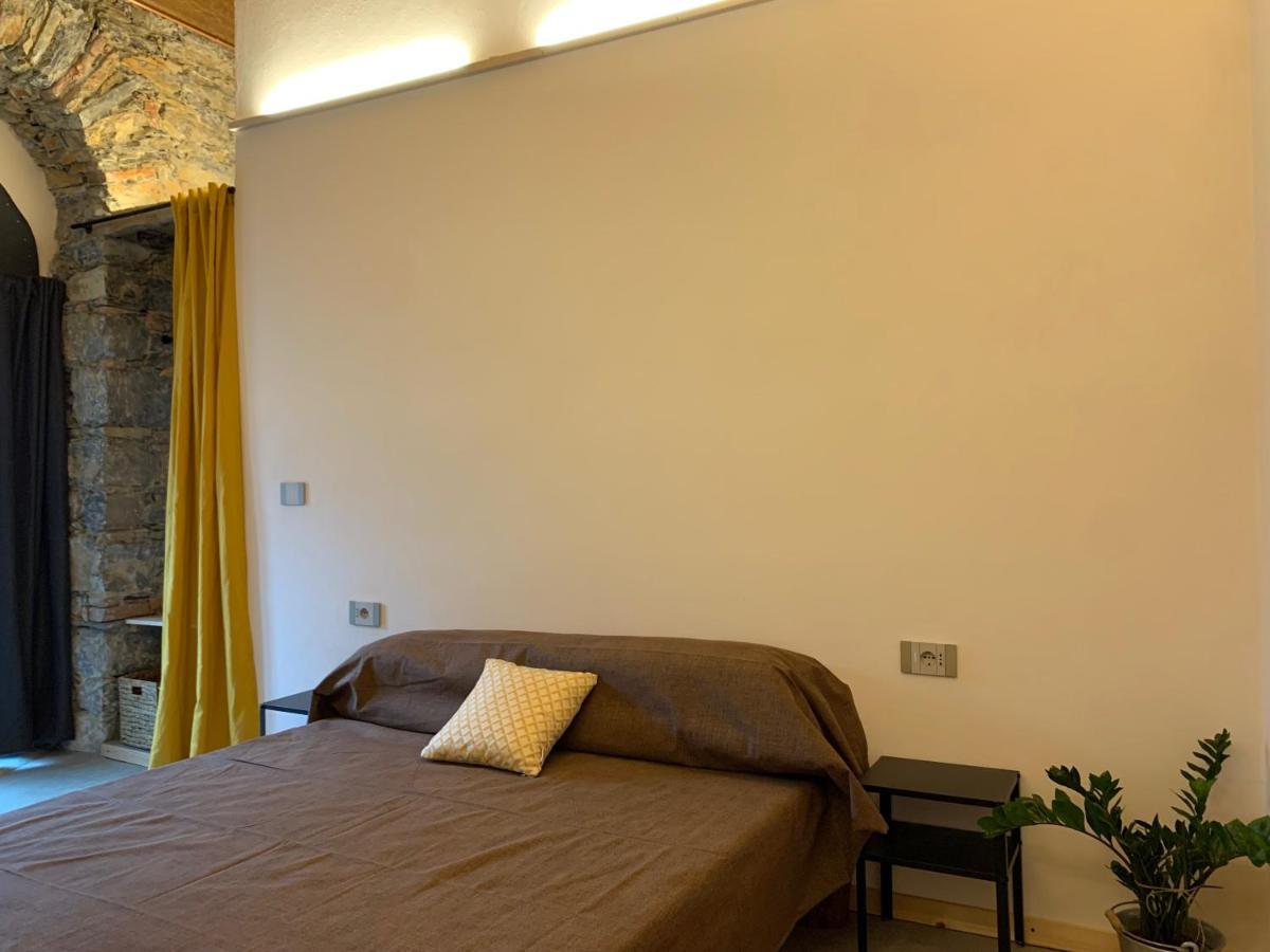 Rock & Wood - Apartment & Room La Spezia Bagian luar foto