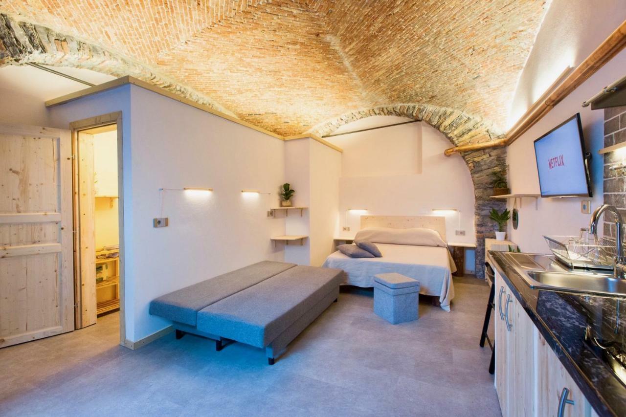 Rock & Wood - Apartment & Room La Spezia Bagian luar foto