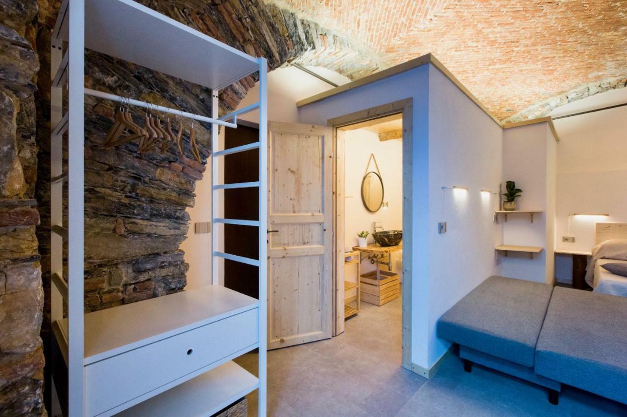 Rock & Wood - Apartment & Room La Spezia Bagian luar foto